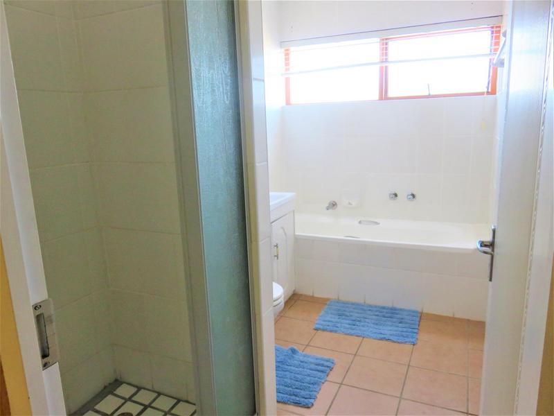 4 Bedroom Property for Sale in Calypso Beach Western Cape